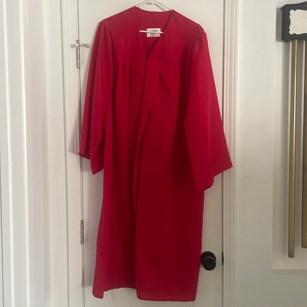 Red Jostens Graduation Gown - Size 5’4” to 5’6”
